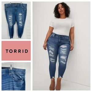 Torrid Womens Bombshell Skinny Distressed Jeans Plus Size 28R Premium‎ Stretch